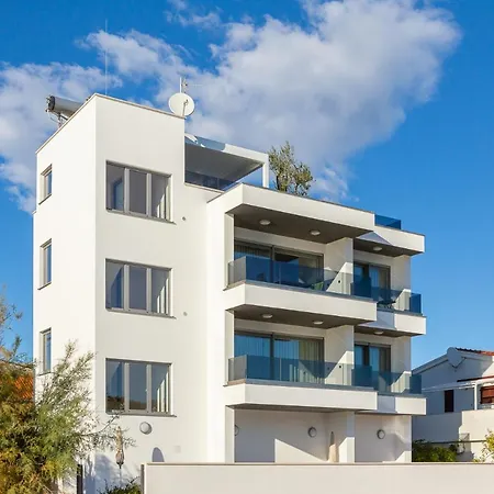 Apartment Prestige 1 Trogir Exterior foto