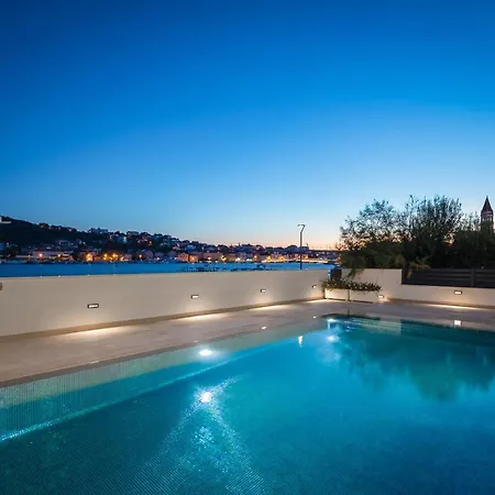 Apartment Prestige 1 Trogir Exterior foto